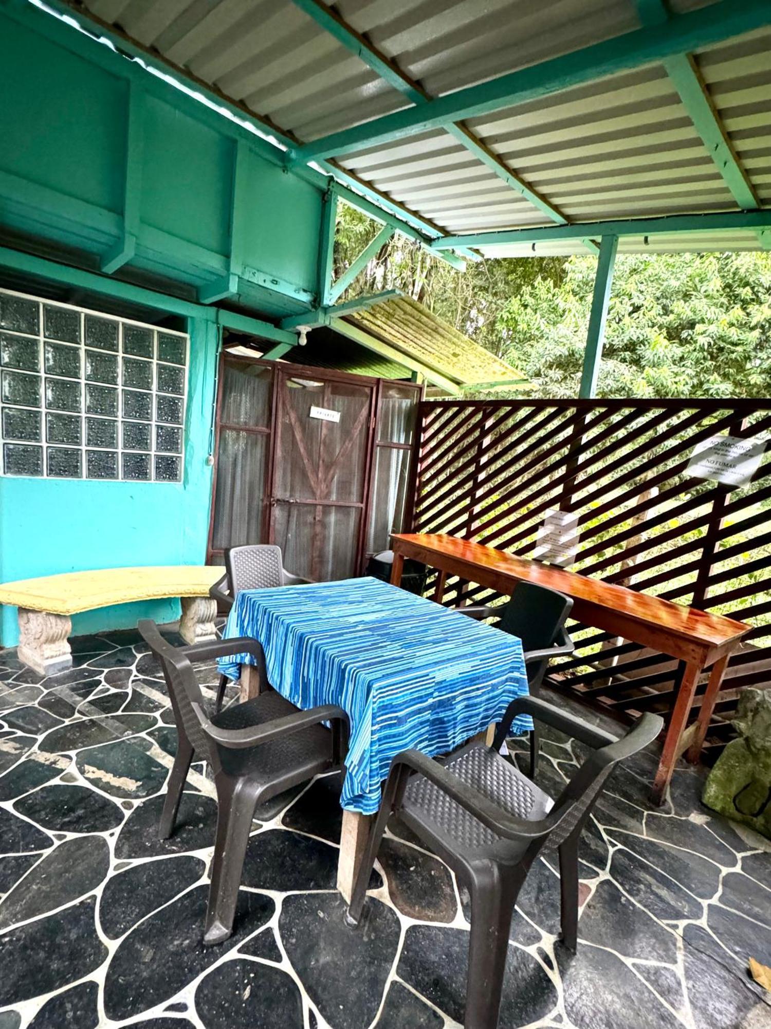 Hidden Jungle Beach House Puerto Viejo de Talamanca Exterior photo