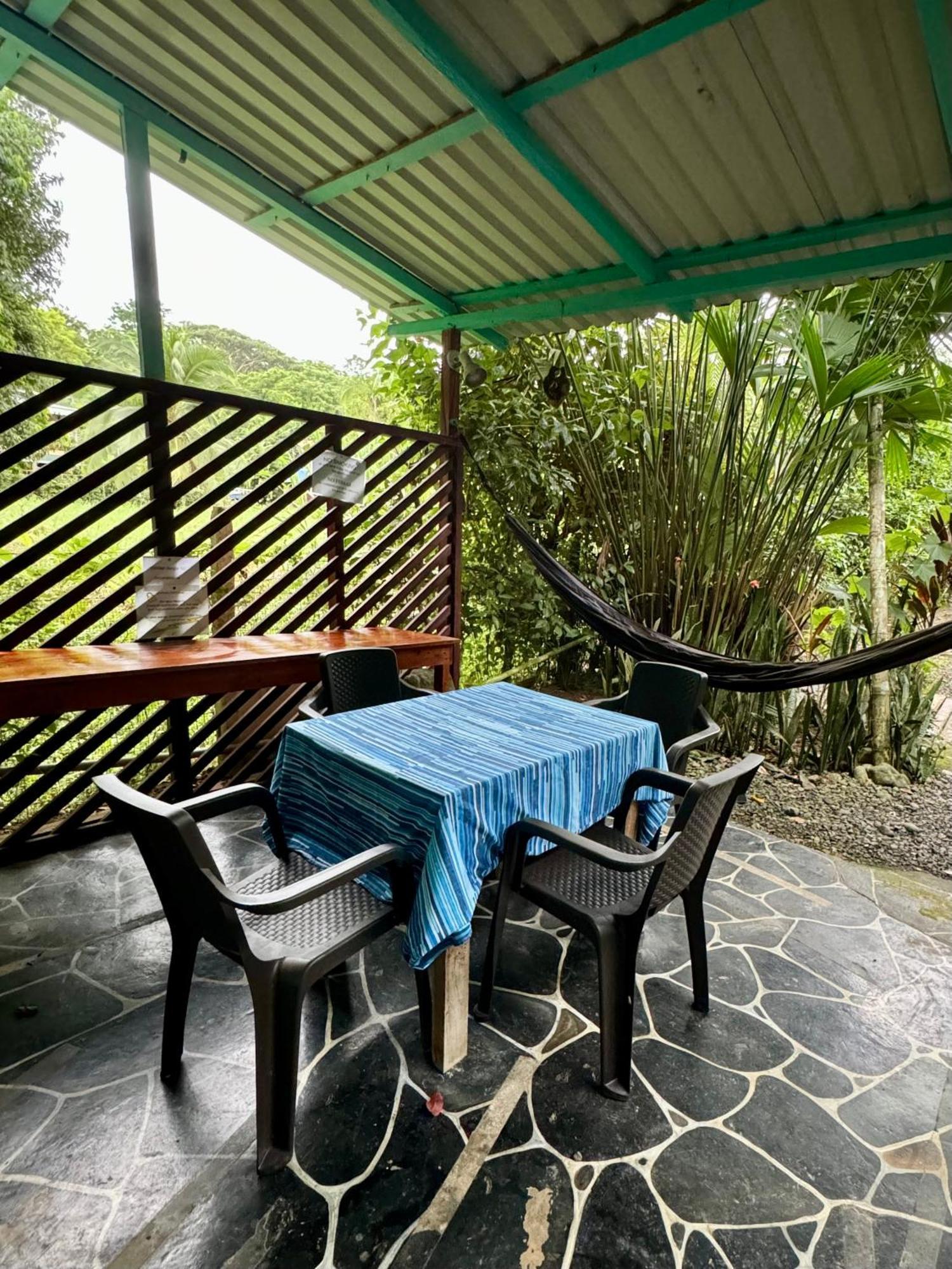Hidden Jungle Beach House Puerto Viejo de Talamanca Exterior photo